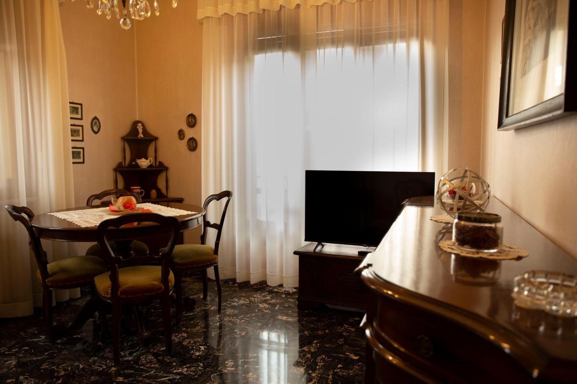 شقة Casa Giuly بارما المظهر الخارجي الصورة